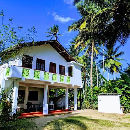 Tropical Point Inn 마타라 외부 사진